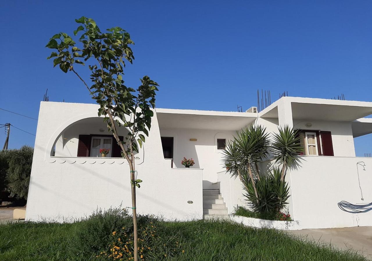 Pláka Joanna'S Rooms On The Beach מראה חיצוני תמונה