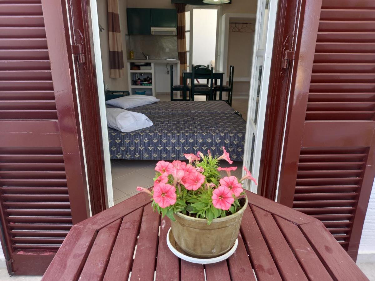 Pláka Joanna'S Rooms On The Beach מראה חיצוני תמונה